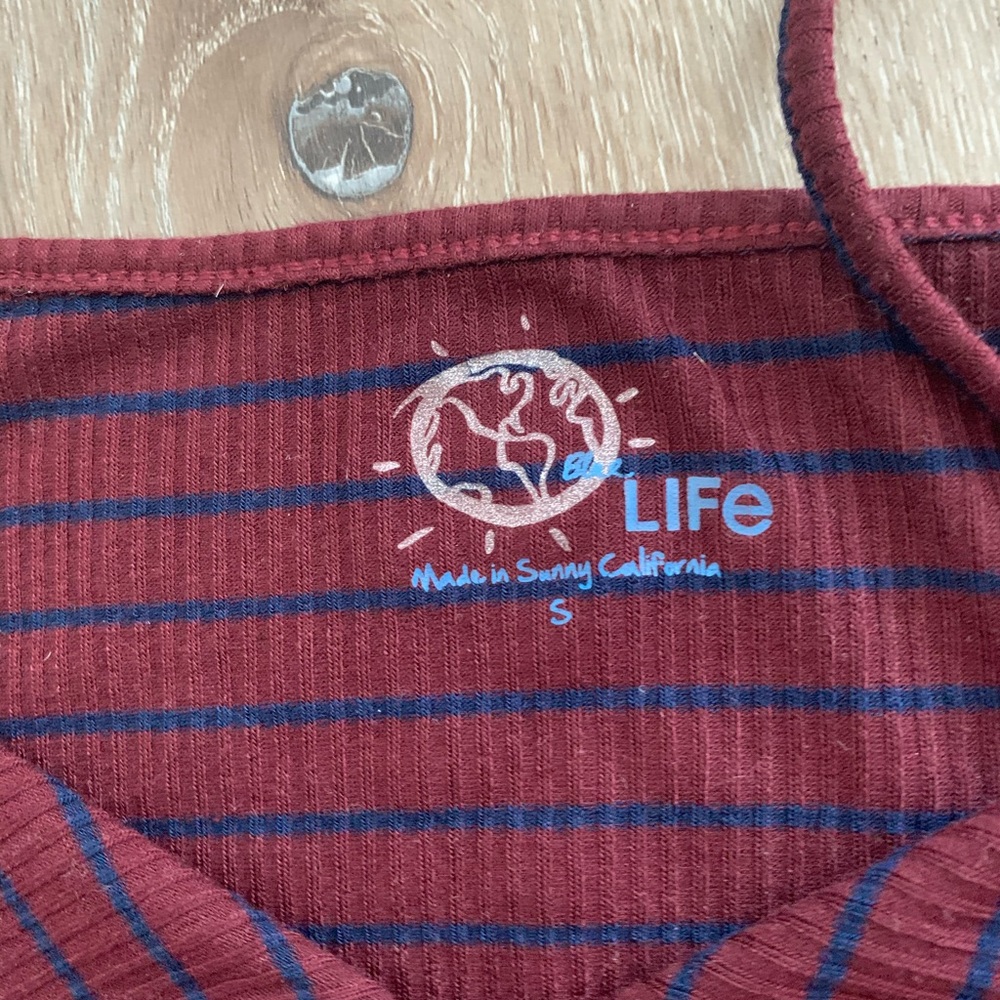 Blue Life Deep V Ribbed Tank - Size Small - Picture 4 of 4